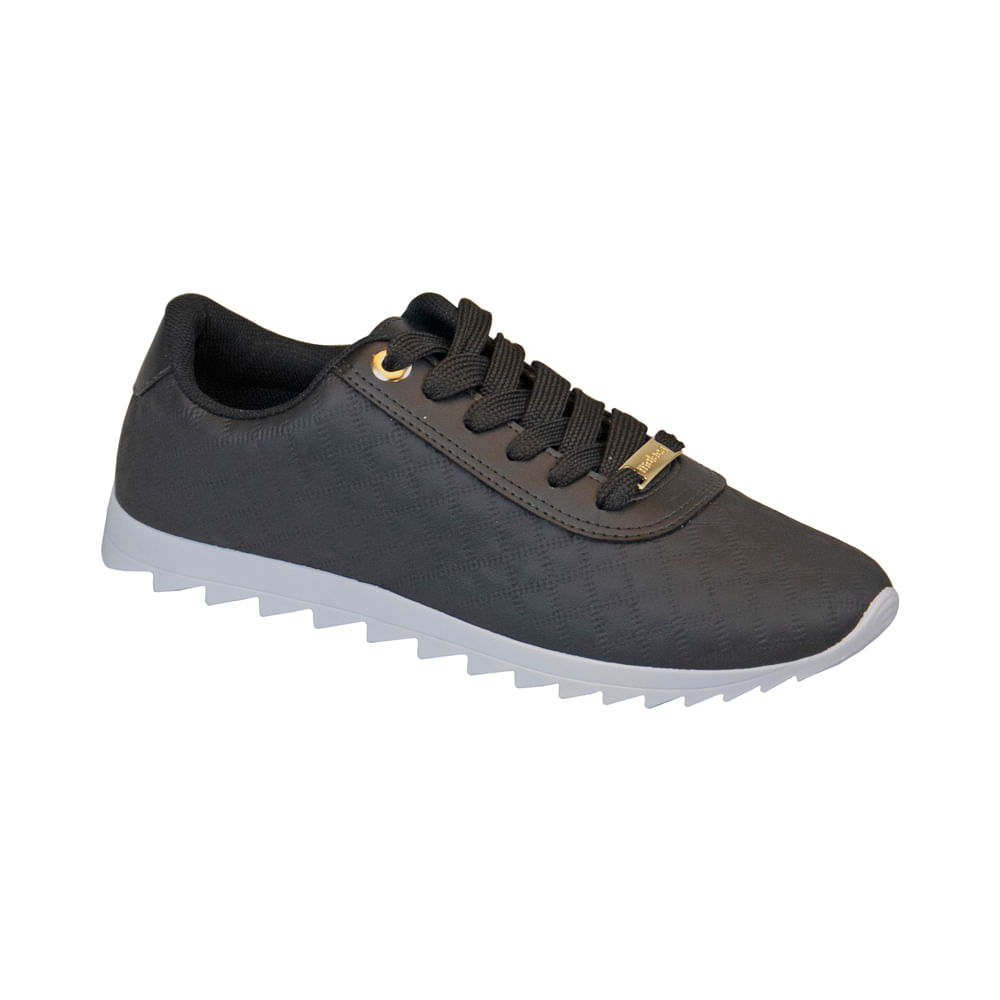 tenis preto estiloso feminino